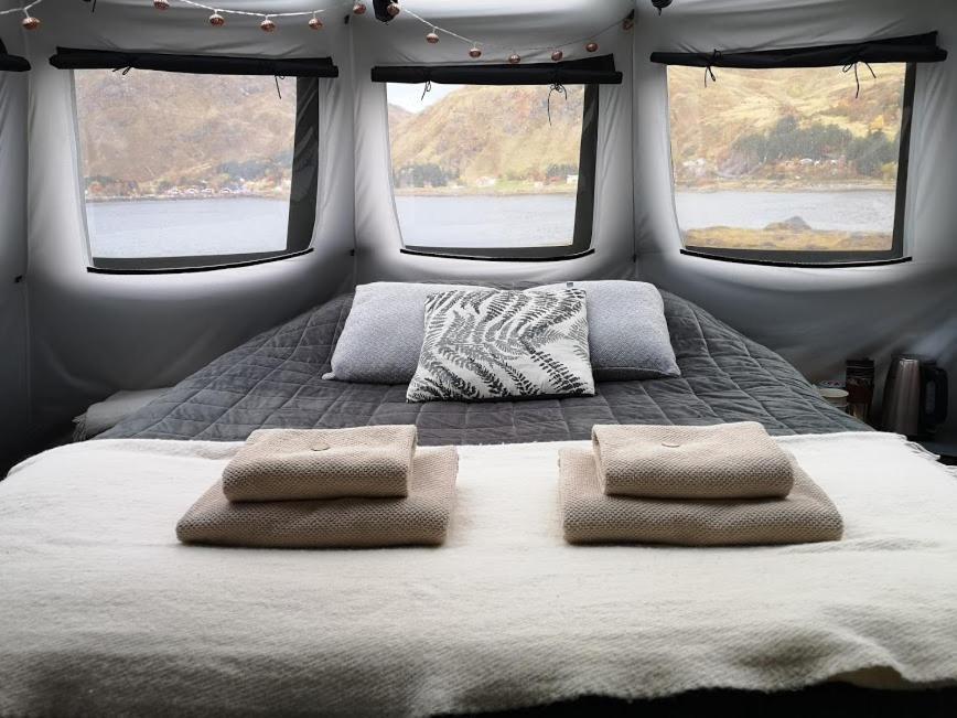 Glamping Lofoten Kongsjorda Exterior photo